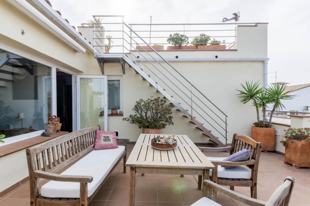 Vive Tu Vida Sonada Delante Del Mar Apartment L' Escala Luaran gambar