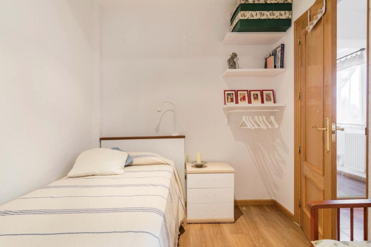 Vive Tu Vida Sonada Delante Del Mar Apartment L' Escala Luaran gambar